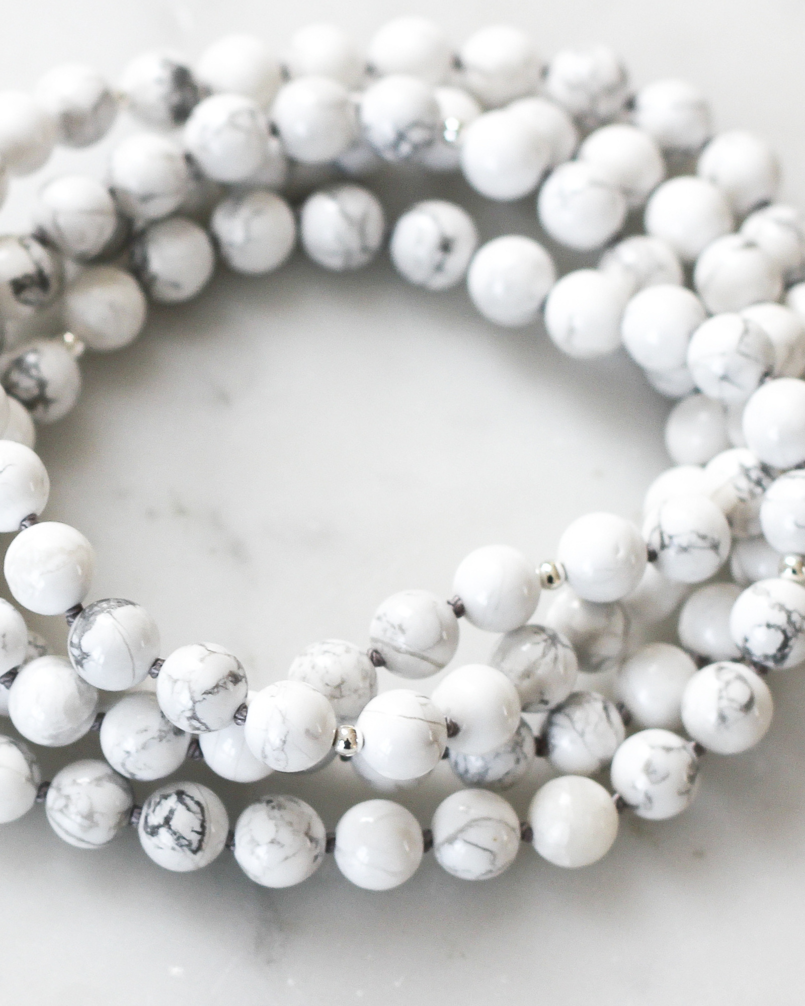 Howlite beads