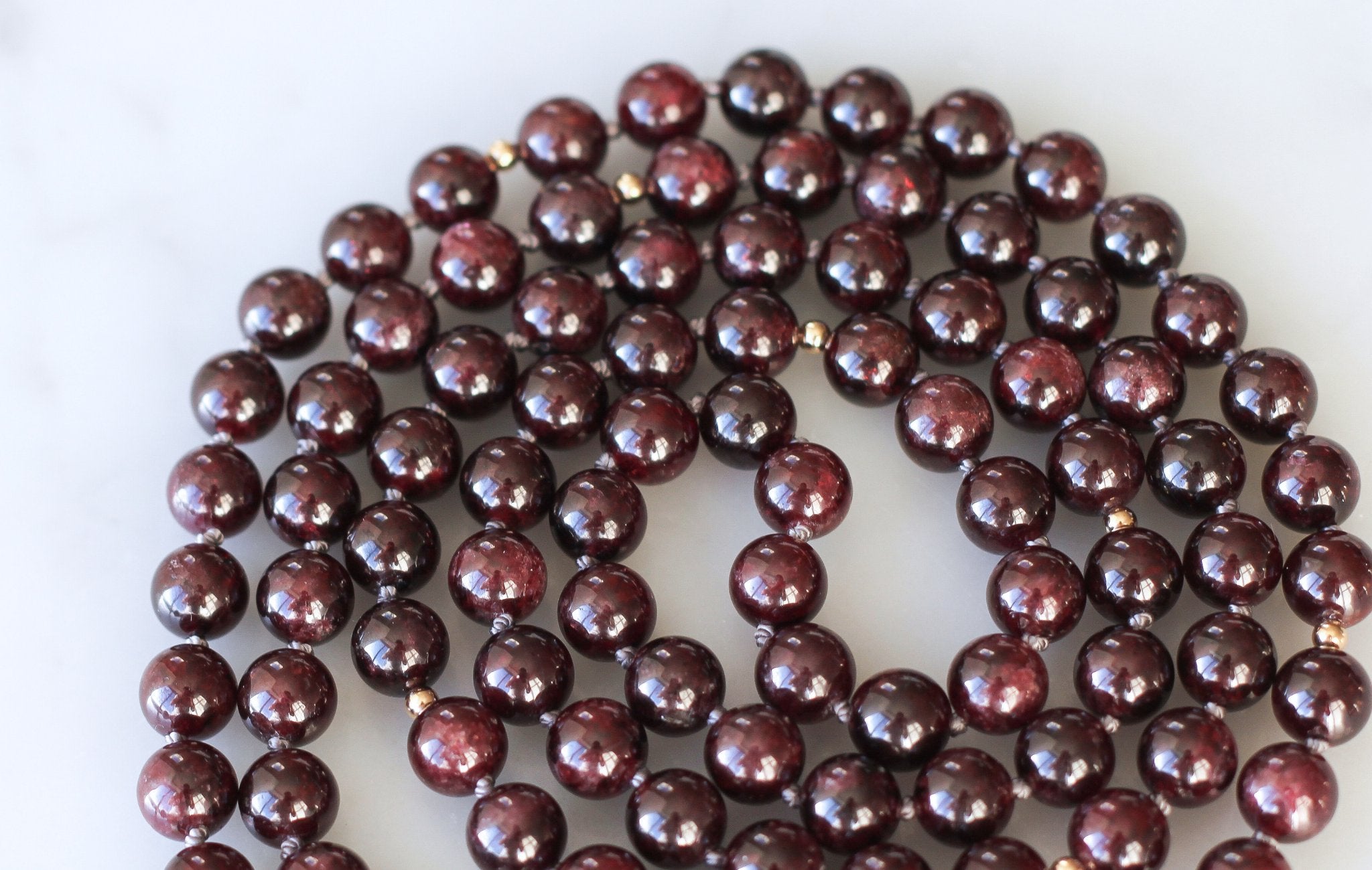 Garnet beads